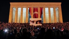 Kosifler ‘Oto’dan Göz Göze Atatürk’ sergisi