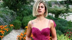 İpek Erdem’in şaşırtan yeni imajı