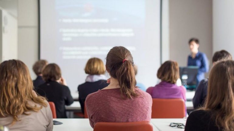 Sadece kadınların gidebileceği üniversite kurulacak