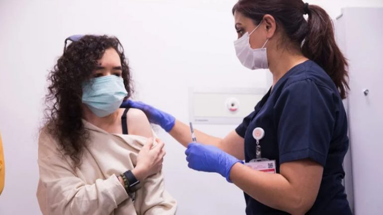 Sağlık Bakanı açıkladı! Koronavirüs aşısı Türkiye’ye ne zaman gelecek?