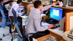 Koronavirüs tedbirleri kapsamında bankalar yeni mesai saatlerine geçti