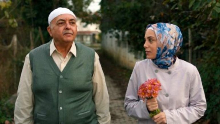 Netflix’in yeni Türk dizisi Bir Başkadır’dan ilk fragman