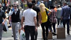 81 ilin tamamında kamuya açık alanlarda sigara içmek yasaklandı