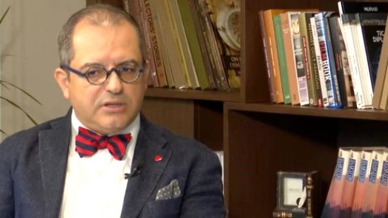 Mehmet Çilingiroğlu, ABD’den bombayı patlattı: Koronanın kesin tedavisi bulundu