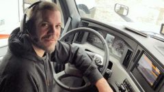 Tolga Karel, Sermiyan Midyat’a küfretti