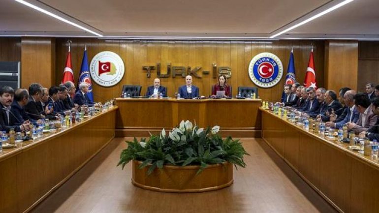 Asgari ücret zammı toplantısına saatler kaldı! Türk-İş, Hak-İş ve DİSK’ten ortak açıklama yapıldı