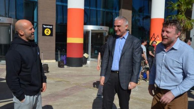 Turizm Bakanı Ersoy’dan Jason Statham ziyareti