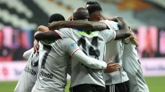 Cyle Larin şov yaptı, Beşiktaş farklı kazandı