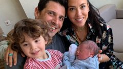 Sunucu Tanem Sivar ikinci kez anne oldu