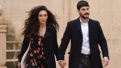 Hercai dizisi final yaptı! Başrol oyunculardan duygulandıran veda