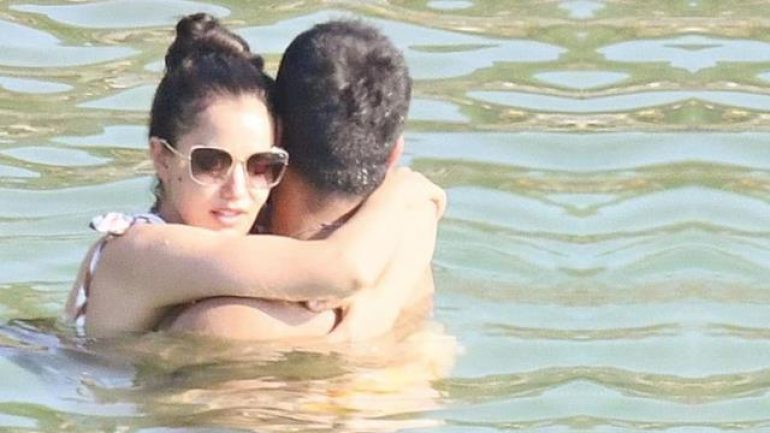 Fahriye Evcen – Burak Özçivit çifti sezonu açtı