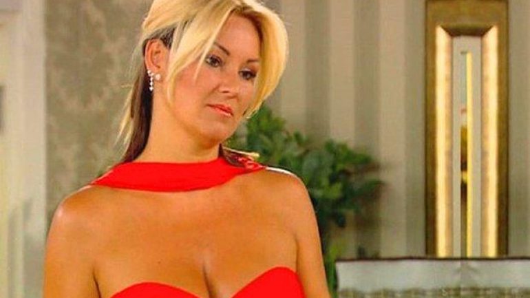 Pınar Altuğ’dan spor paylaşımı! Fit vücuduyla herkesi hayran bıraktı