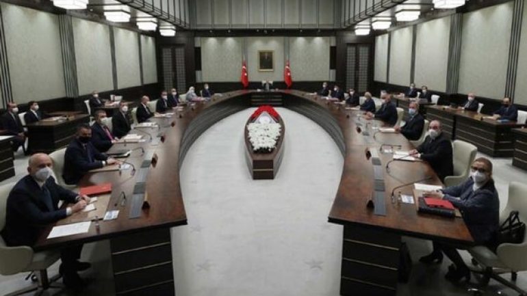 Cumhurbaşkanlığı Kabinesi bugün toplanıyor! Masada ekonomi ağırlıklı 7 önemli konu başlığı var