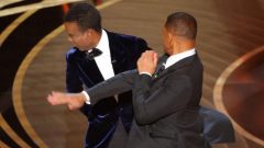 Oscar Töreni’nde büyük skandal! Will Smith komedyeni yumrukladı