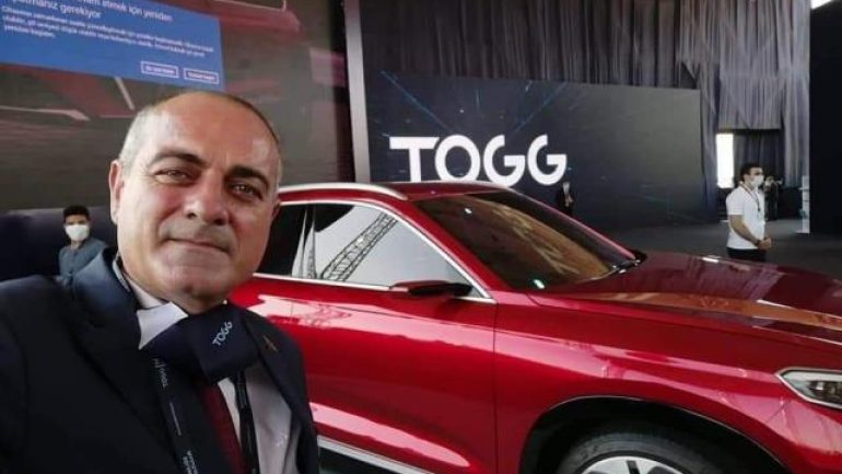 Gemlik Belediye Başkanı Mehmet Uğur Sertaslan: “TOGG, AKP’nin projesidir. Milli falan değil”