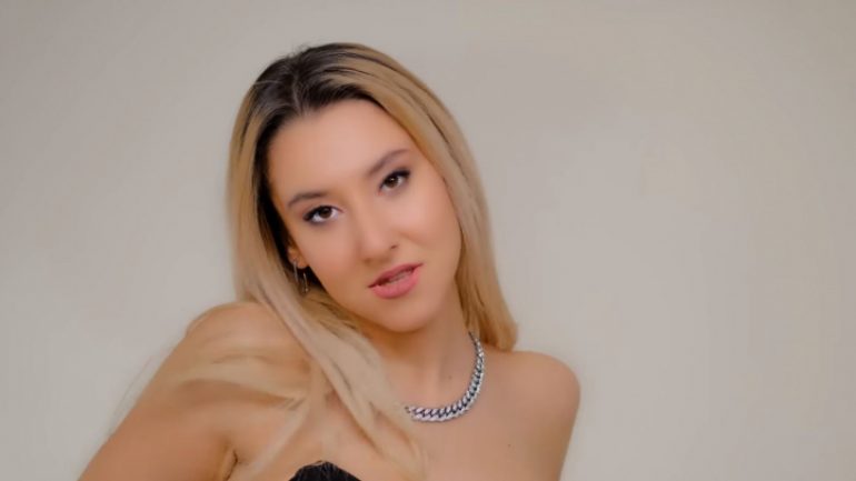 Drina Bu Kez “Bırak Kendini ” ile  sahnede