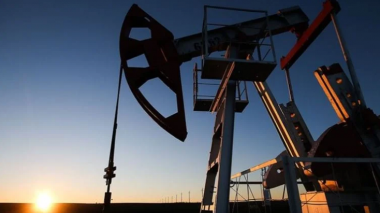 Stoklarda azalma bekleniyor: Brent petrol ne kadar oldu?
