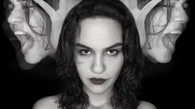 Eda Akman’dan bomba gibi bir single