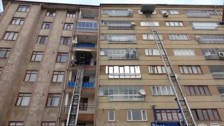 Fırsatçılar yine iş başında! Deprem sonrası Elazığ’da 800 liralık kiralar 4 bine çıktı