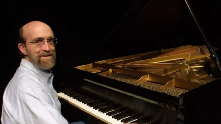 Amerikalı piyanist George Winston hayatını kaybetti