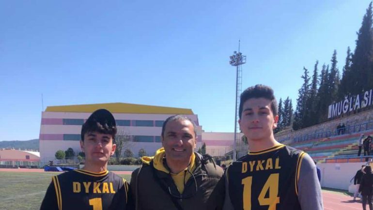 Muğla’nın Datça ilçesinde lise öğrencisi Enes Bahadur, “İl Denemeleri U-20” yarışmasında il birincisi oldu.