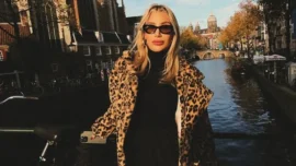 İrem Derici Hollanda’da saldırıya uğradı