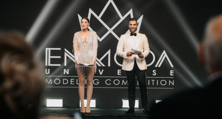 EN MODA UNIVERSE İLK KEZ SAHNEYE ÇIKTI