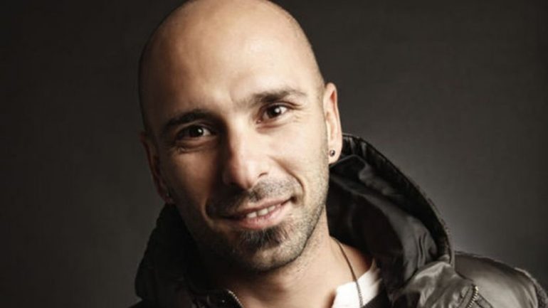 Şarkıcı Birol Namoğlu korona virüse yakalandı