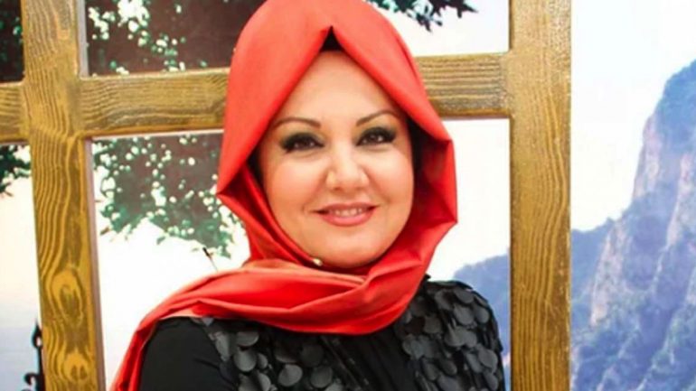 Koronadan yoğun bakıma kaldırılmıştı! Ünlü sunucu İkbal Gürpınar’dan flaş haber!