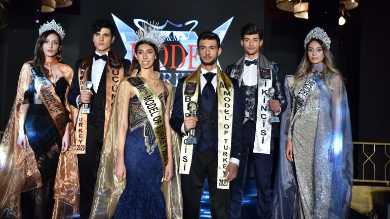 Chicago’lu Ceyda Toyran Miss Model seçildi