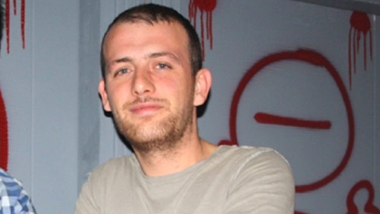 Sanat yönetmeni Mustafa Mert Aldemir hayatını kaybetti