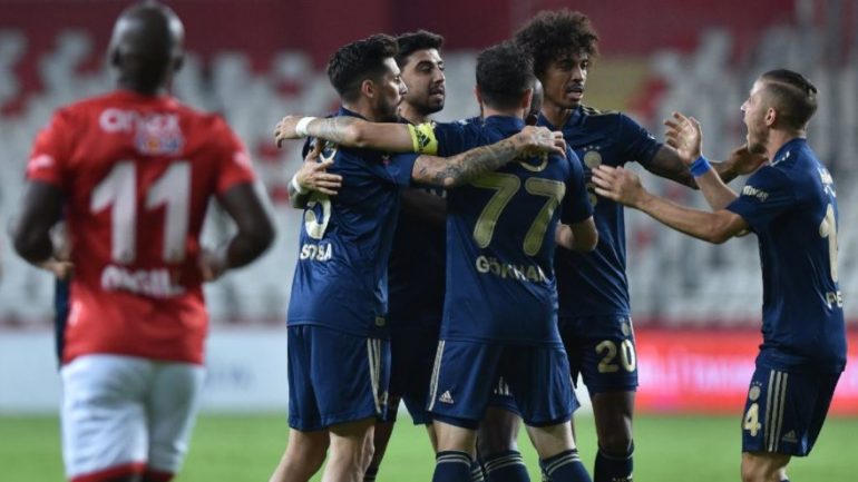 Süper Lig’de lider değişti! Dünyalar kaçtı, üç puan yeni yıldızla geldi!