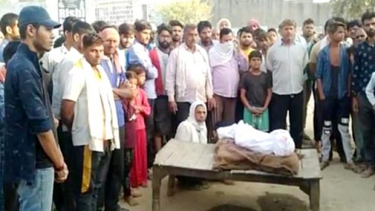 Hindistan’da iğrenç olay! Cinsel istirmarda bulunup taşlayarak öldürdüler