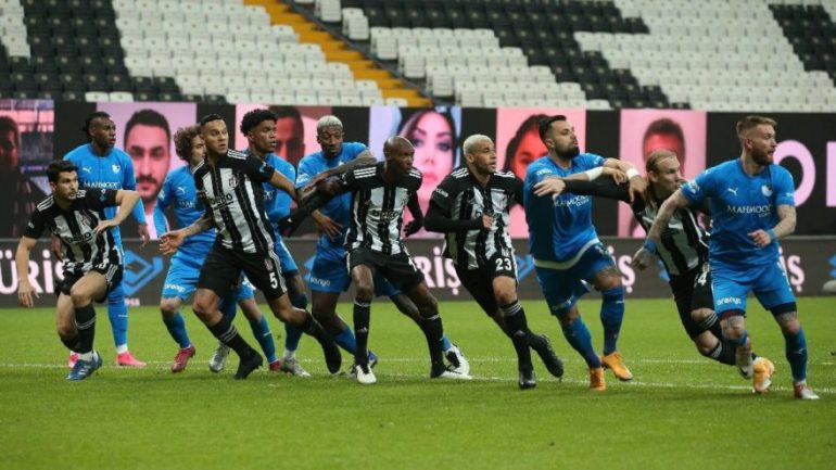 Beşiktaş’tan Vodofane Park’ta 12 dakikalık resital