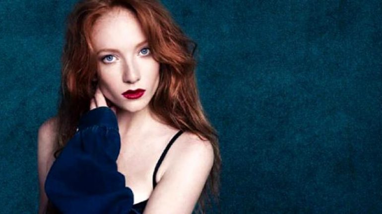 Ünlü model ihanete uğradı! Kocasını kalbinden bıçaklayarak öldürdü