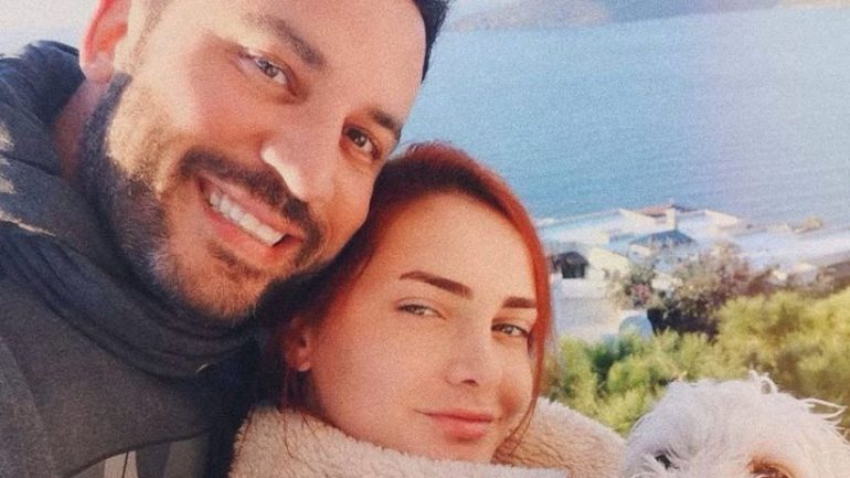 Oyuncu Ferit Aktuğ ile Saadet Çamaş aşk yaşıyor