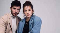 Barış Murat Yağcı, Nisa Bölükbaşı’na evlenme teklifi etti