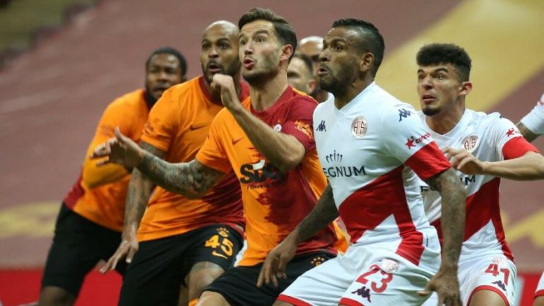 Aslan, yeni yıla kötü başladı! Hem koltuğu hem yıldızlarını kaybetti!