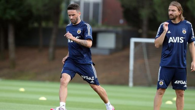 Olay iddia! Gökhan Gönül’ün sezon sonunda futbolu bırakıyor