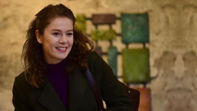 Kırmızı Oda’nın Boncuk’u yeni diziyle ekranlara geri dönüyor