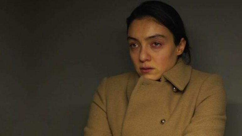 Doğal halleri ile bilinen Merve Dizdar ezber bozdu!