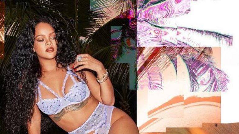 Rihanna üstsüz poz verdi, sosyal medyayı salladı