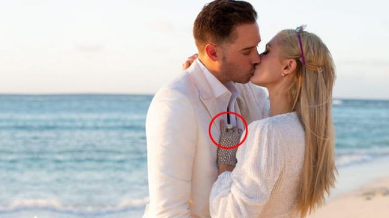 Paris Hilton, Carter Reum ile nişanlandı