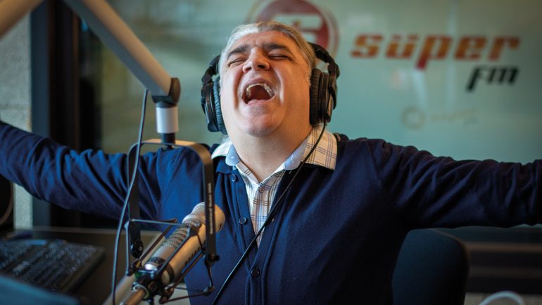 Mikrofon başında 27 yıllık serüven: Cem Arslan