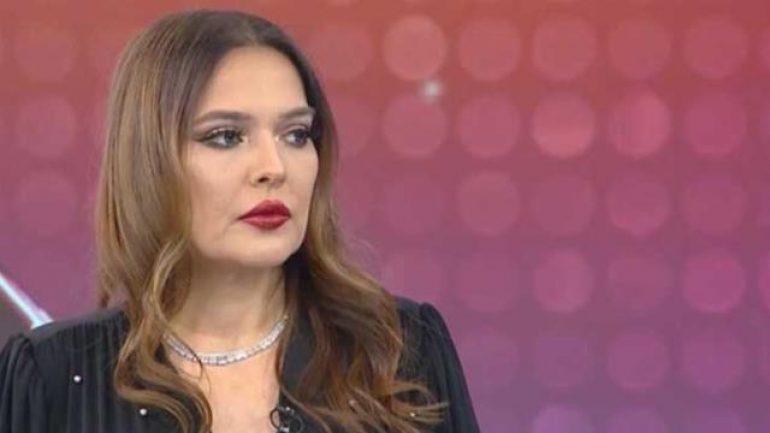 Demet Akalın’a TikTok şoku! Kredi kartından binlerce lira çektiler