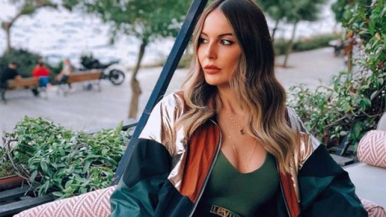 Hande Sarıoğlu’ndan dikkat çeken paylaşım