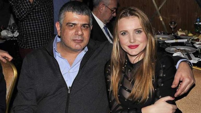 Meral Kaplan, eşinin iş yerini basıp tırnaklarıyla saldırdı