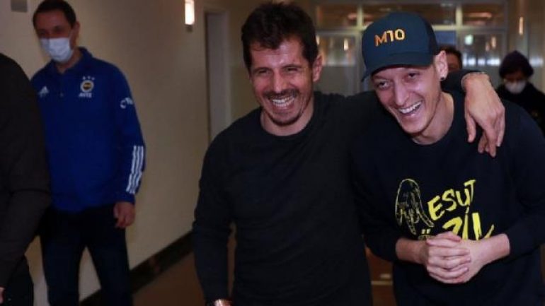 Emre Belözoğlu’ndan Mesut Özil kararı