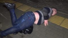 Hırsız sandıkları esnaf ve elemanını öldüresiye dövdüler