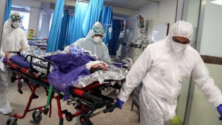 Bilim Kurulu üyesinden uyarı: Mutant virüsü bir dakikada bulaşıyor